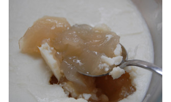How To Use Collagen-Rich Bone Broth To Help With Leaky Gut